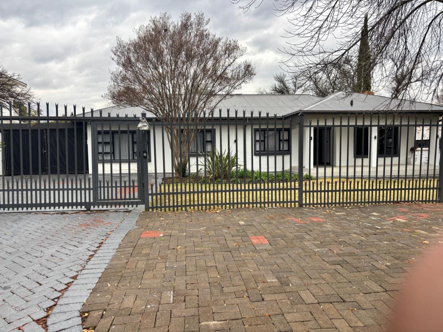 3 Bedroom Property for Sale in Bayswater Free State